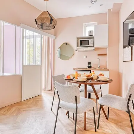 Appartement Proche Parc Monceau #arcdetriomphe-ii Parijs